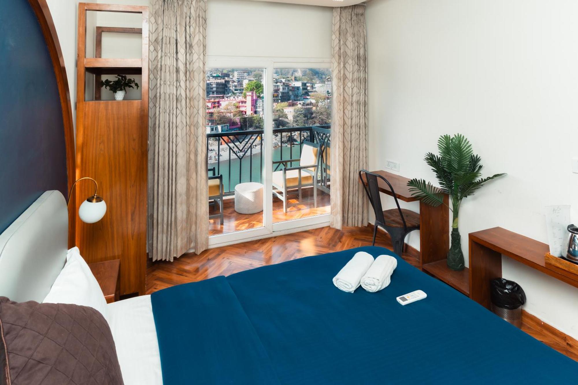Hostel Joey'S By The Ganges Rishīkesh Zewnętrze zdjęcie