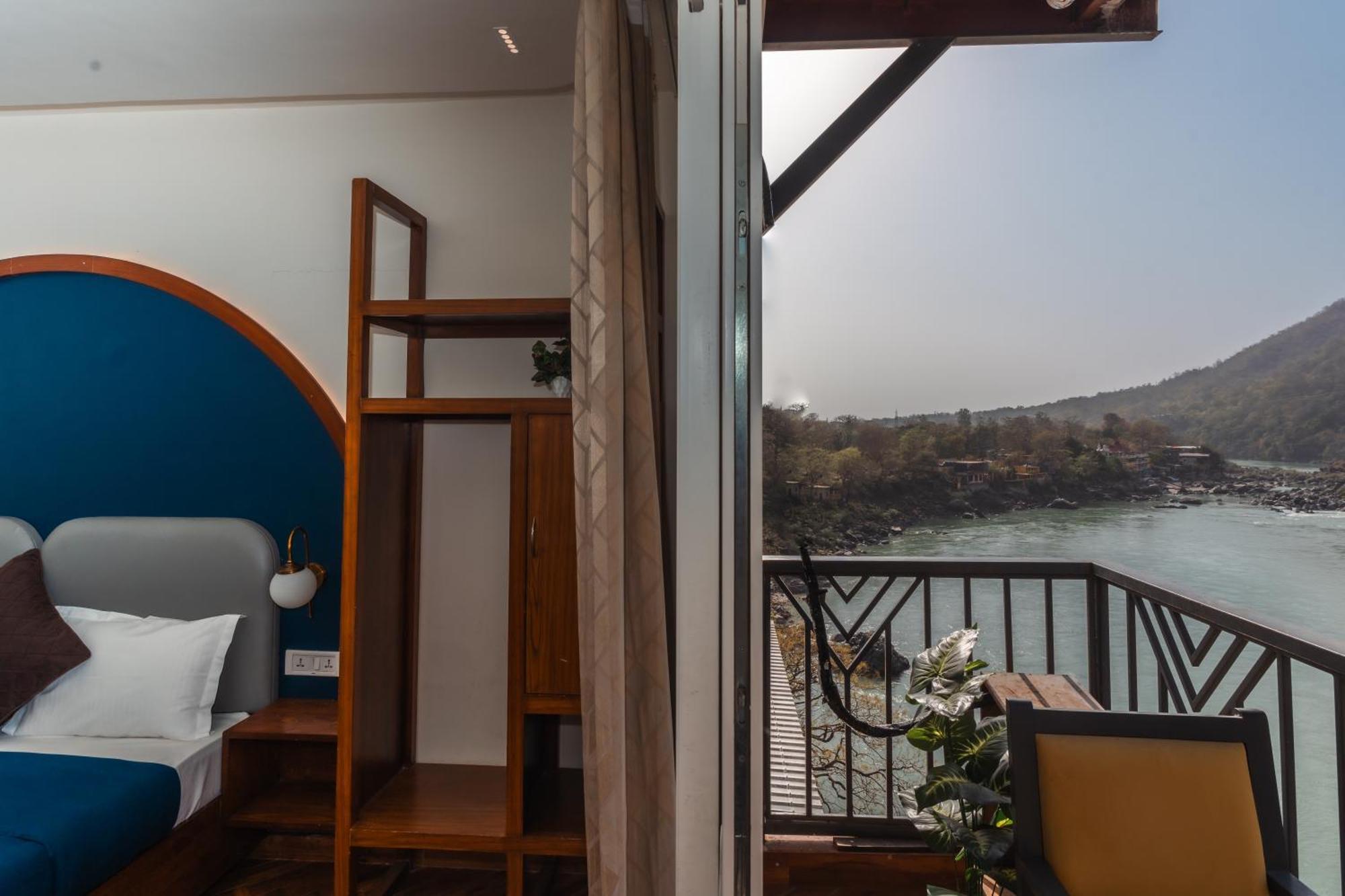 Hostel Joey'S By The Ganges Rishīkesh Zewnętrze zdjęcie